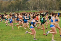 Fotografa de la salida de la carrera femenina