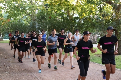 Una parte del grupo de corredores del 'Club de runners'