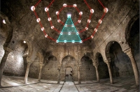 El Paseo Matemático Al-Ándalus prepara dos nuevas rutas en la Mezquita y la Sinagoga a través de su geometría